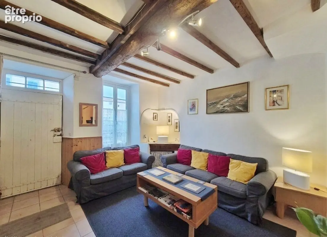 Maison de village charmante avec cour privée et potentiel locatif - photo 4