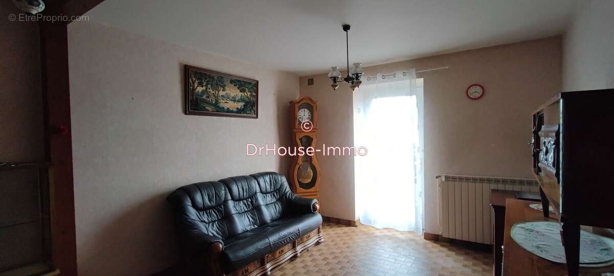 Maison à SAINT-GEORGES-D&#039;AURAC