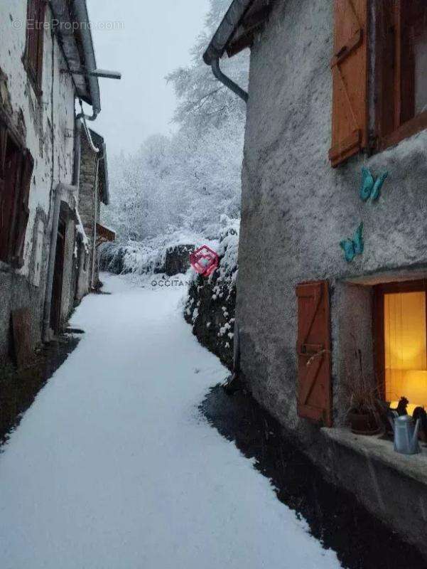 Maison à COUFLENS