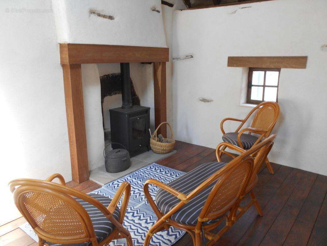 Maison à SAINT-AIGNAN-DE-COUPTRAIN