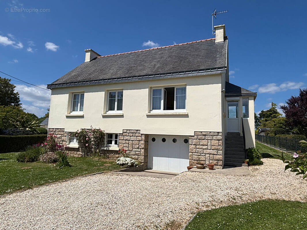 Maison à CLOHARS-CARNOET