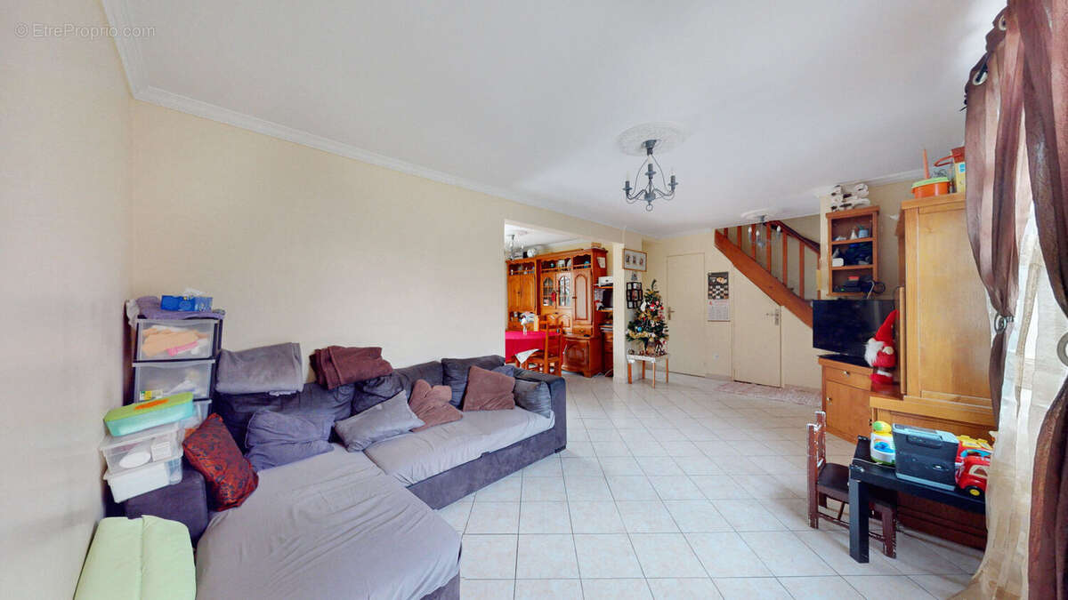 Maison à MANTES-LA-JOLIE