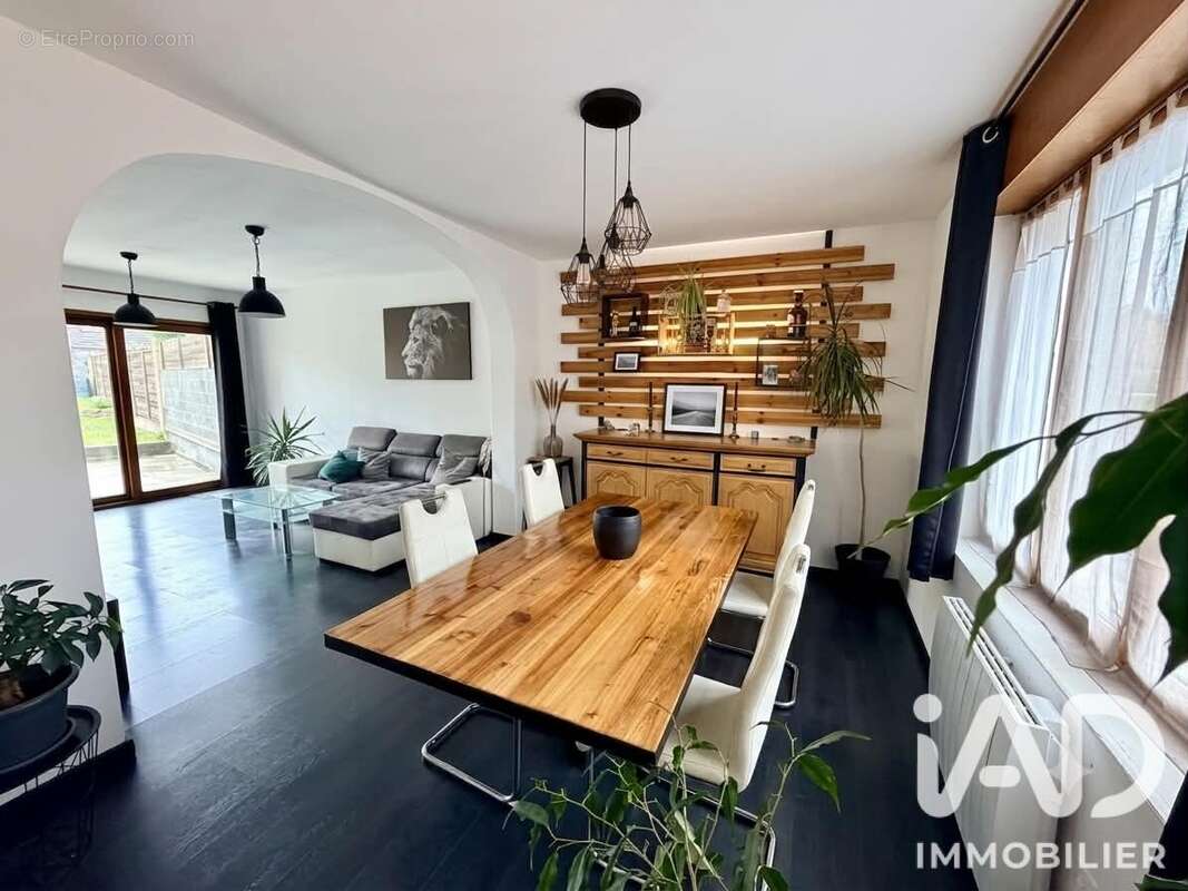 Maison 102 m² à Montigny-En-Ostrevent  - photo 2