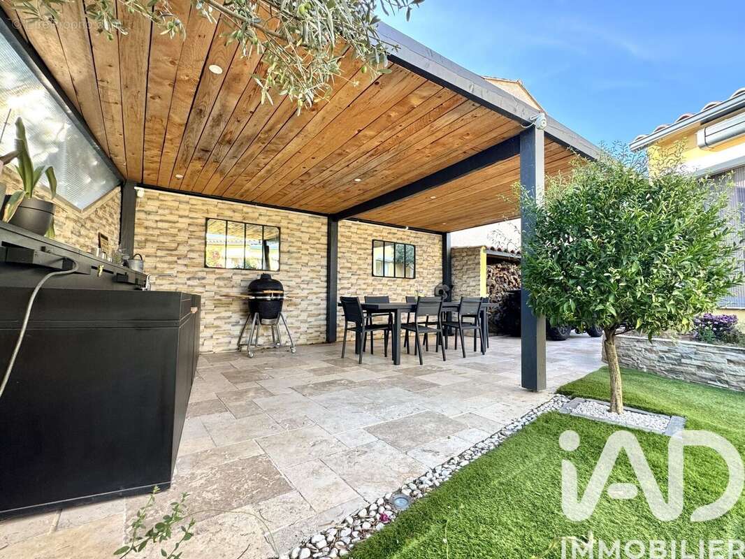 Photo 3 - Maison à SAINT-GILLES