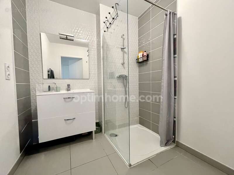 Appartement à CANDILLARGUES
