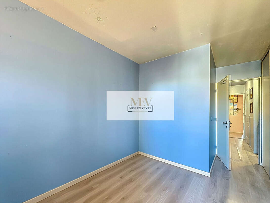 Appartement à LE PERREUX-SUR-MARNE