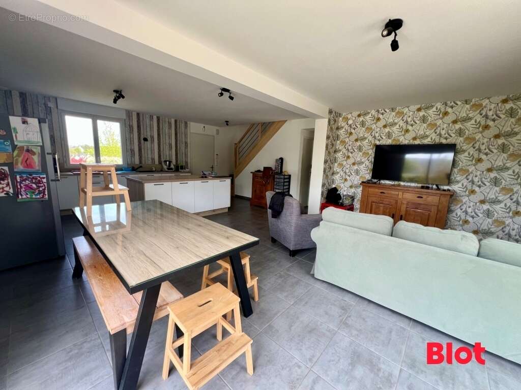 Maison à GUITTE