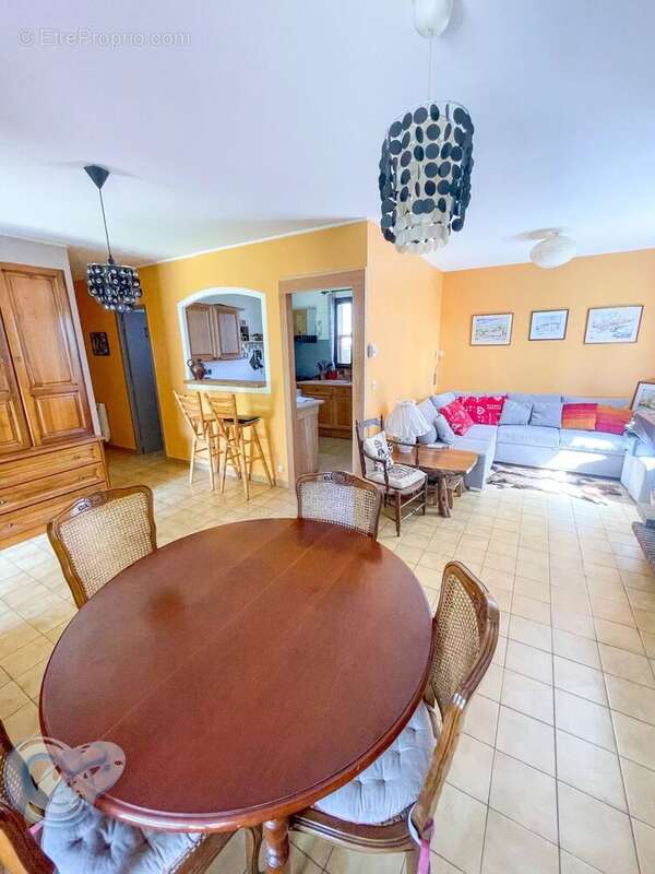 Maison à SAINT-CHRISTOL