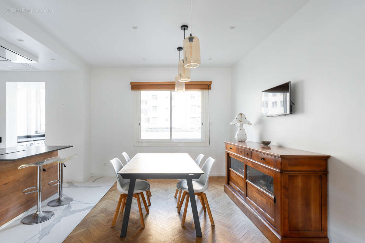 Appartement à MARSEILLE-8E