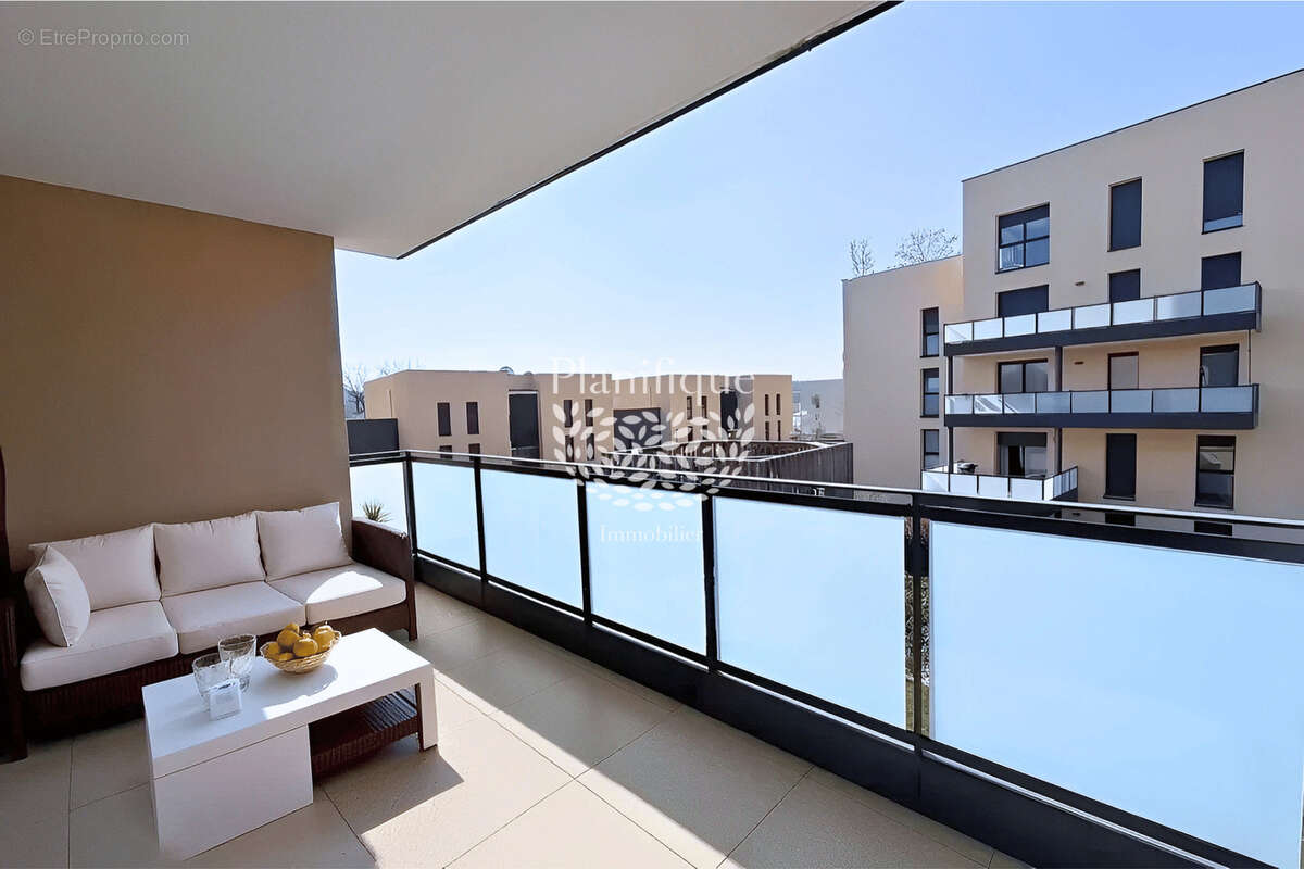 Appartement à FERNEY-VOLTAIRE