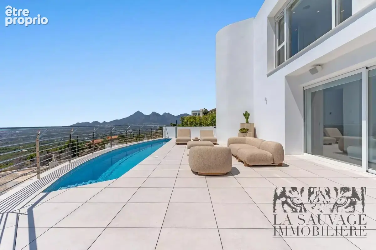 Villa contemporaine de 405 m2 avec vues panoramiques sur la Méditerranée - Alicante, Espagne - photo 2