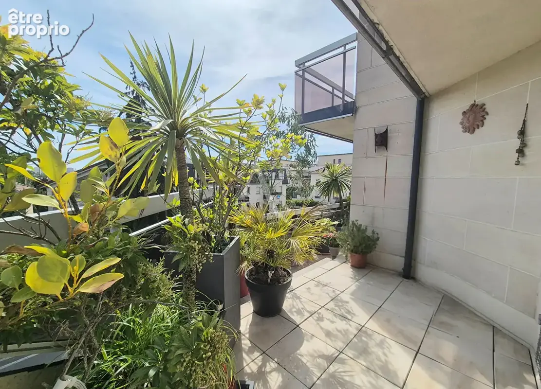 Photo Appartement à Rosny-Sous-Bois au prix de 380 000€