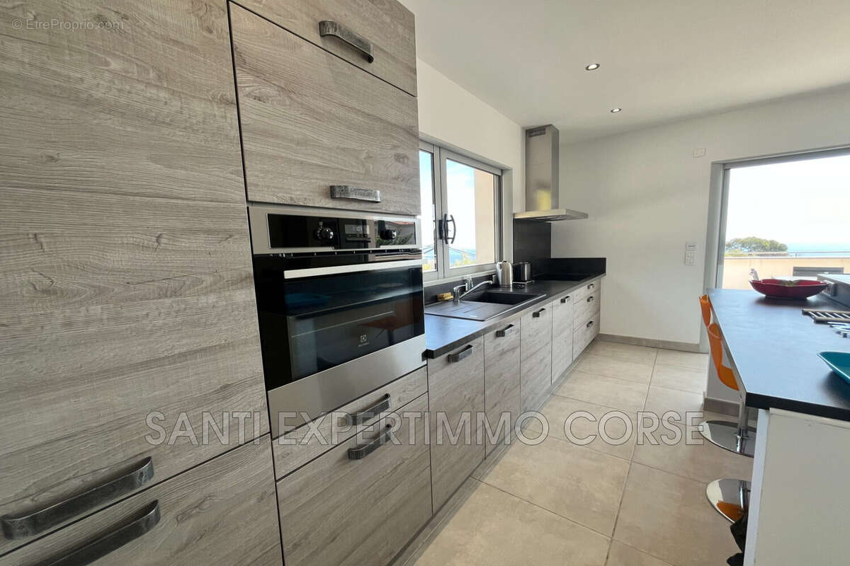 Maison à SARI-SOLENZARA