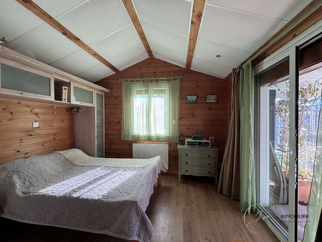 Maison à SAINT-SAUVEUR-CAMPRIEU