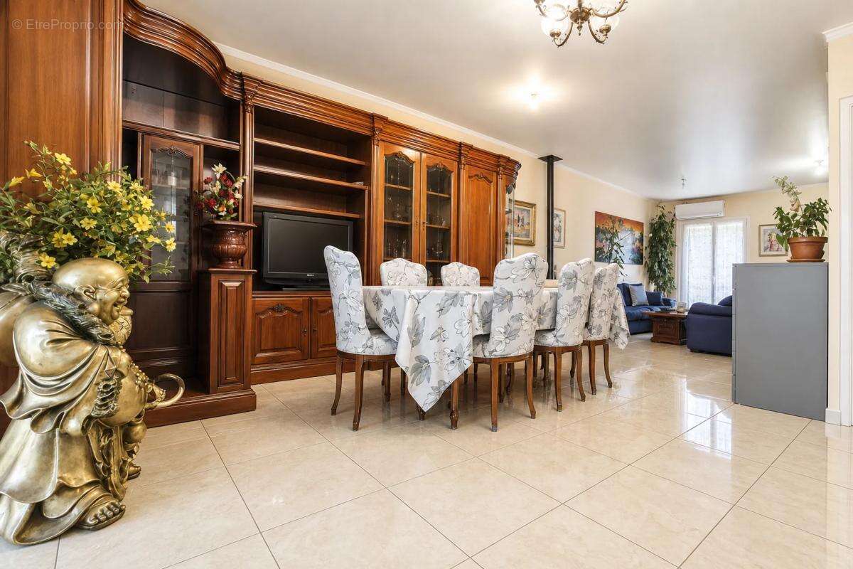 PERPIGNAN Jolie villa 5 pièces, 2 faces, 113M2 ST LOUIS GONZAGUE - photo 27