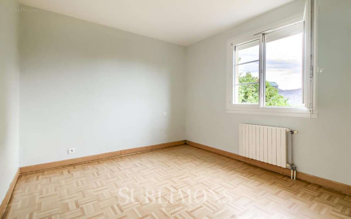 Jolie Maison de ville de 118m² dans une charmante commune aux p - photo 13