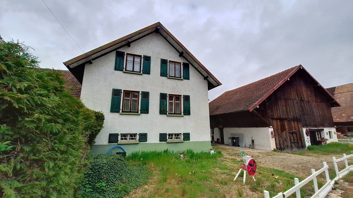 Maison à THIANCOURT