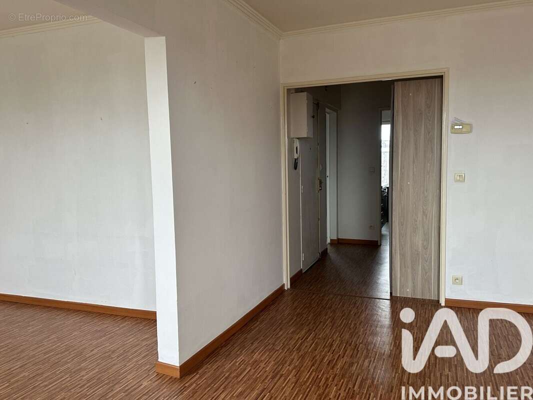 Photo 7 - Appartement à BOURGES