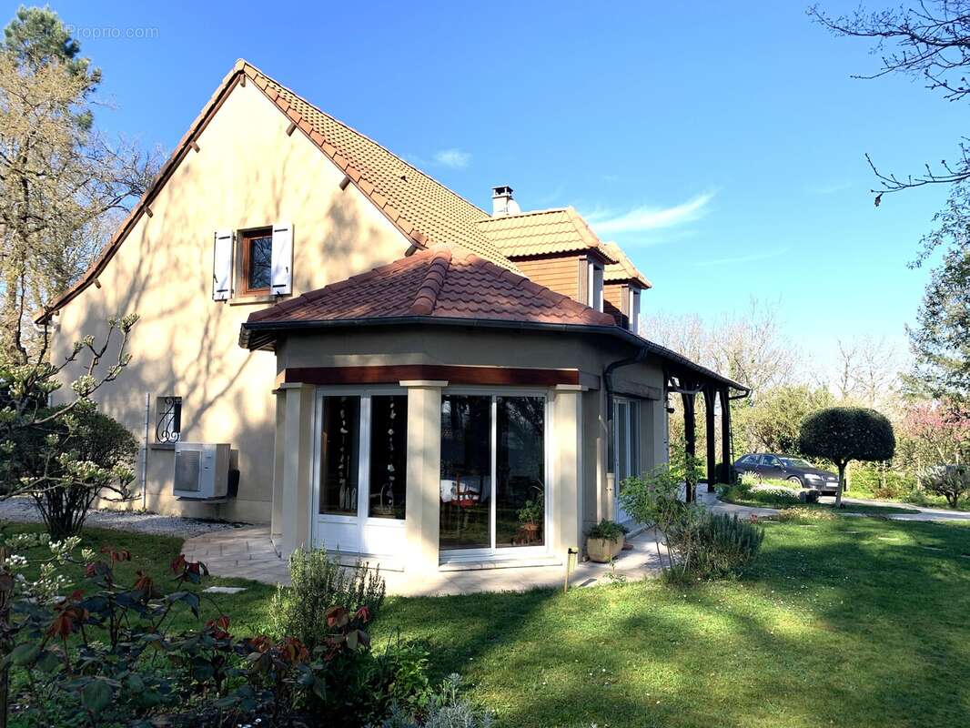 Maison 164 m² à Cublac  - photo 16