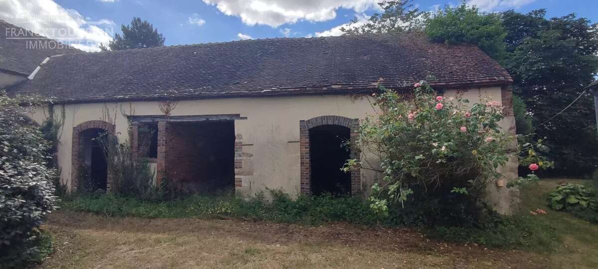 Maison à PERS-EN-GATINAIS