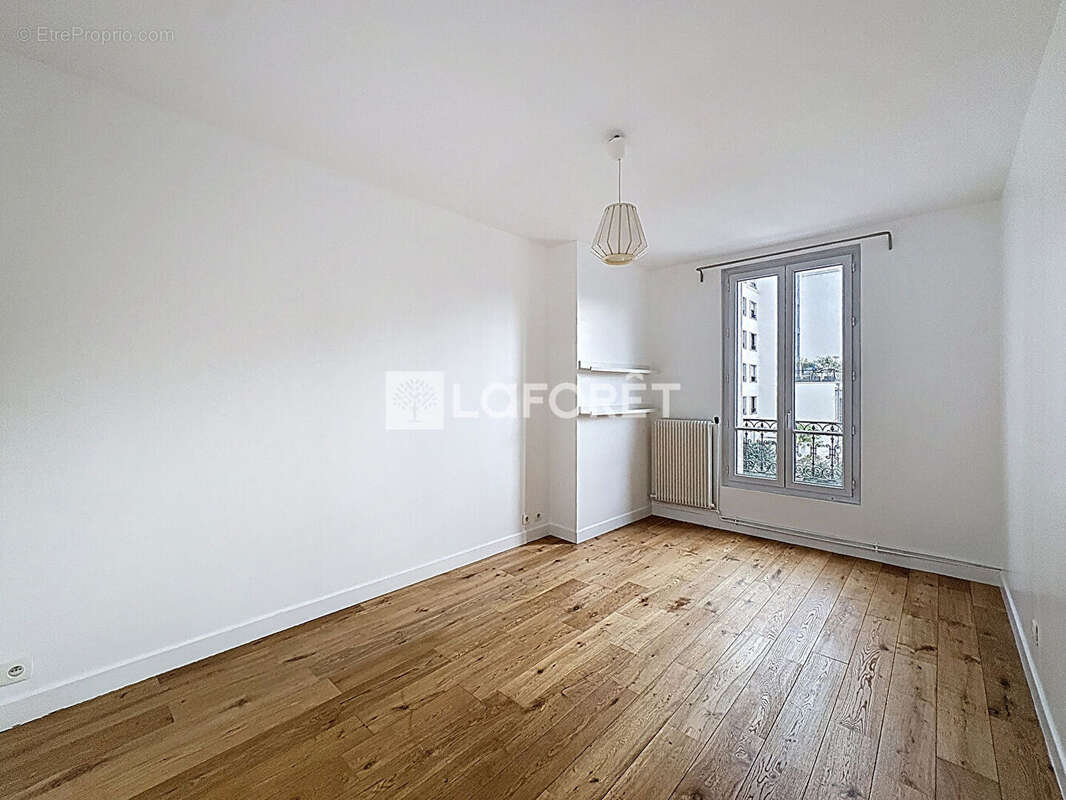 Appartement à SURESNES