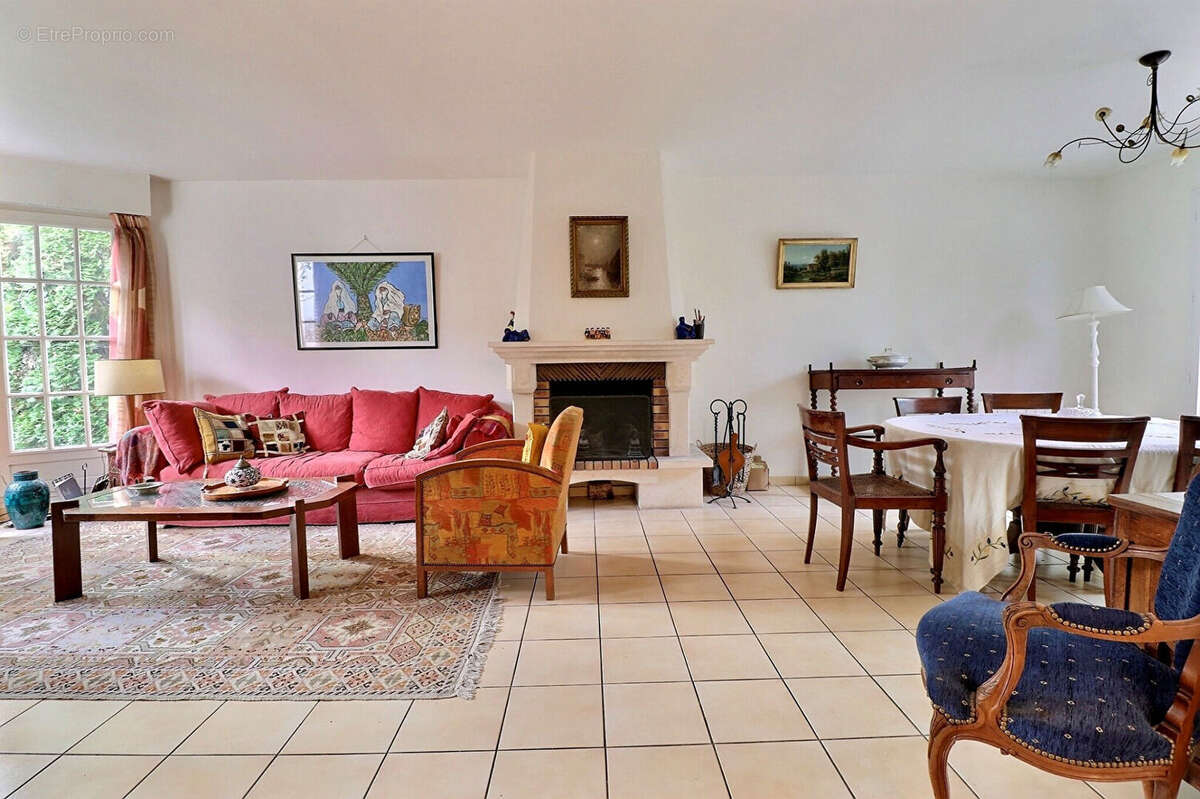 Maison à SAINT-GERMAIN-EN-LAYE