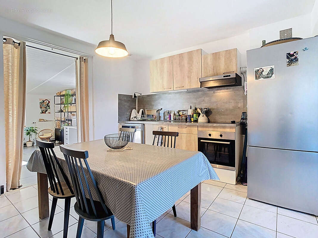 Appartement à MORTAGNE-SUR-SEVRE