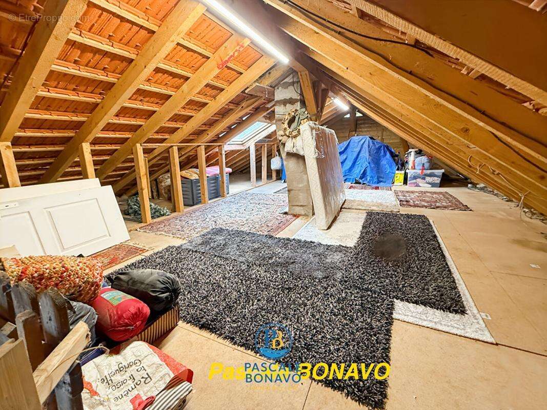 Maison à VENDAYS-MONTALIVET