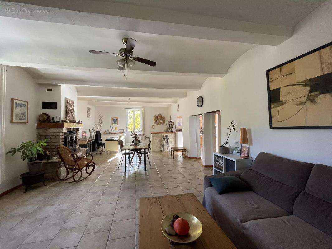 Maison à ROBIAC-ROCHESSADOULE