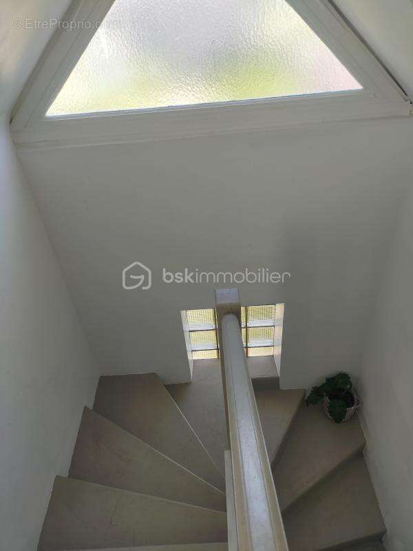 Maison à VILLEBAROU