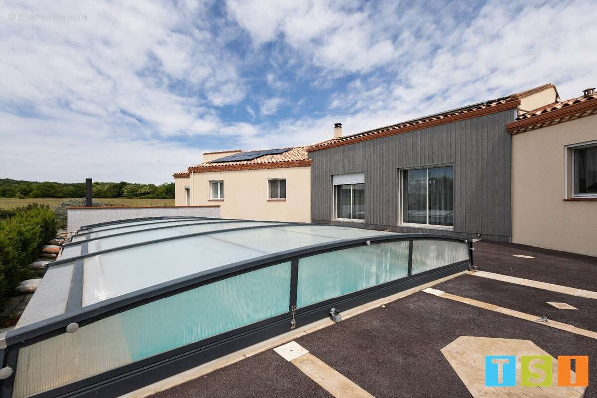 Maison à MONDAVEZAN