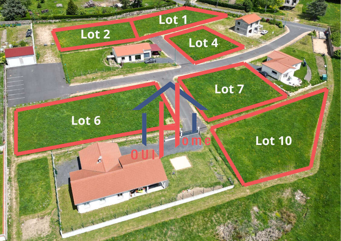 Terrain à SAINT-PIERRE-DU-CHAMP