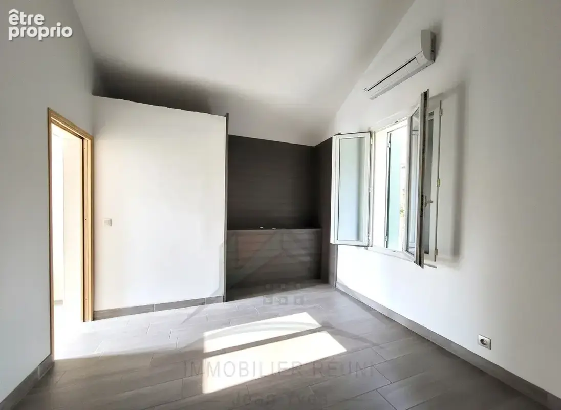 Fos-sur-Mer   Villa idéale pour artisan ou famille cherchant confort et espace ! - photo 9