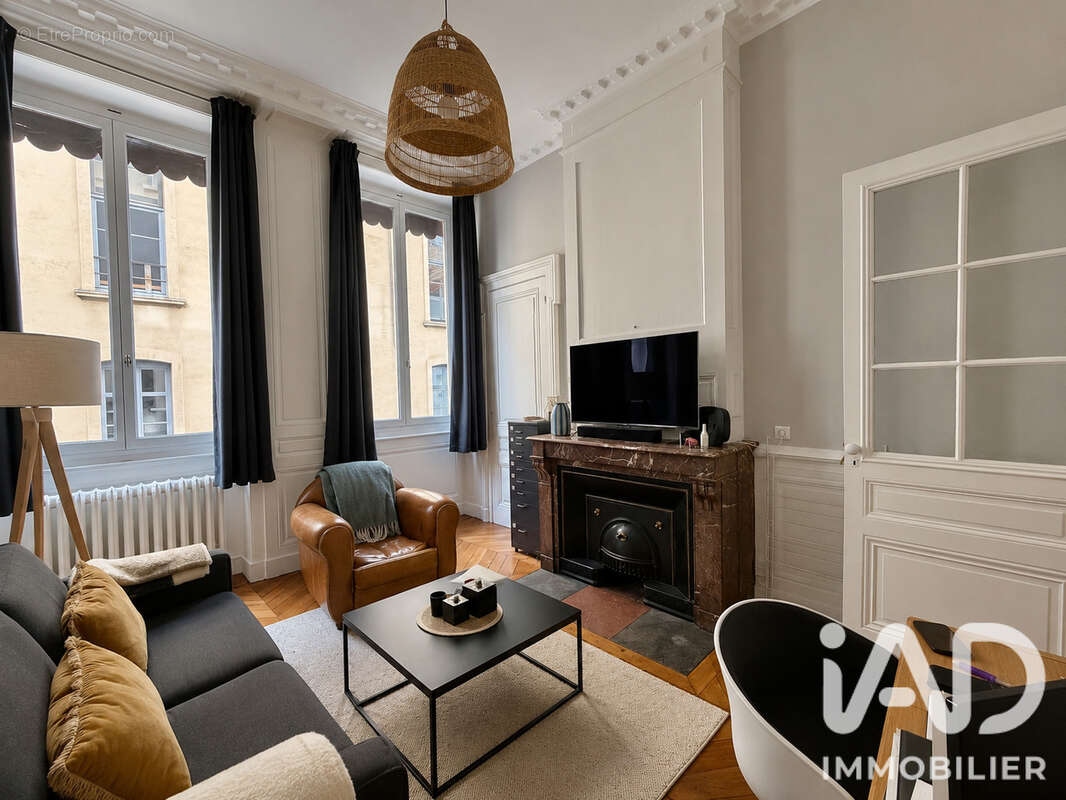 Appartement 55 m² à Lyon-2e  - photo 2