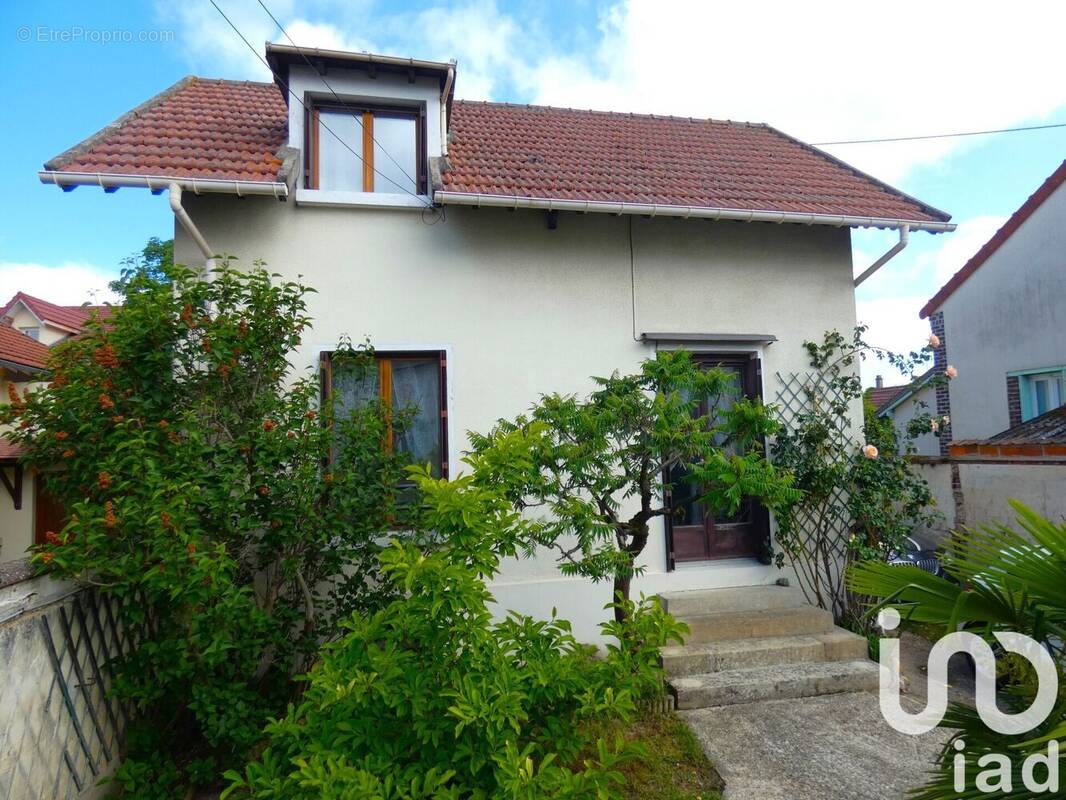 Photo 1 - Maison à LES MUREAUX