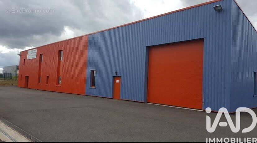 Photo 1 - Commerce à JOUE-LES-TOURS