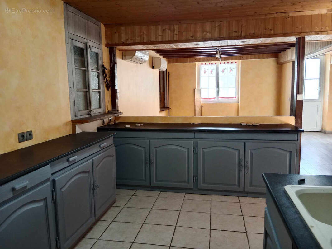 Maison + garage + 2 granges arzacq 64 - photo 5