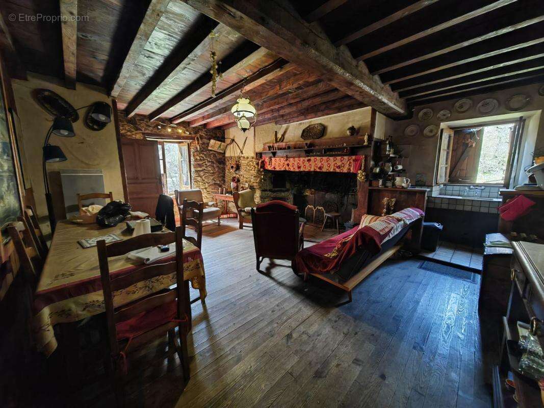Maison à AX-LES-THERMES