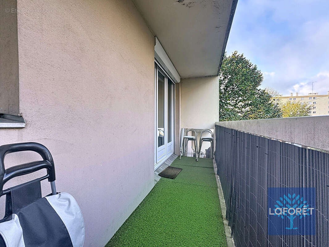 Appartement à CHILLY-MAZARIN