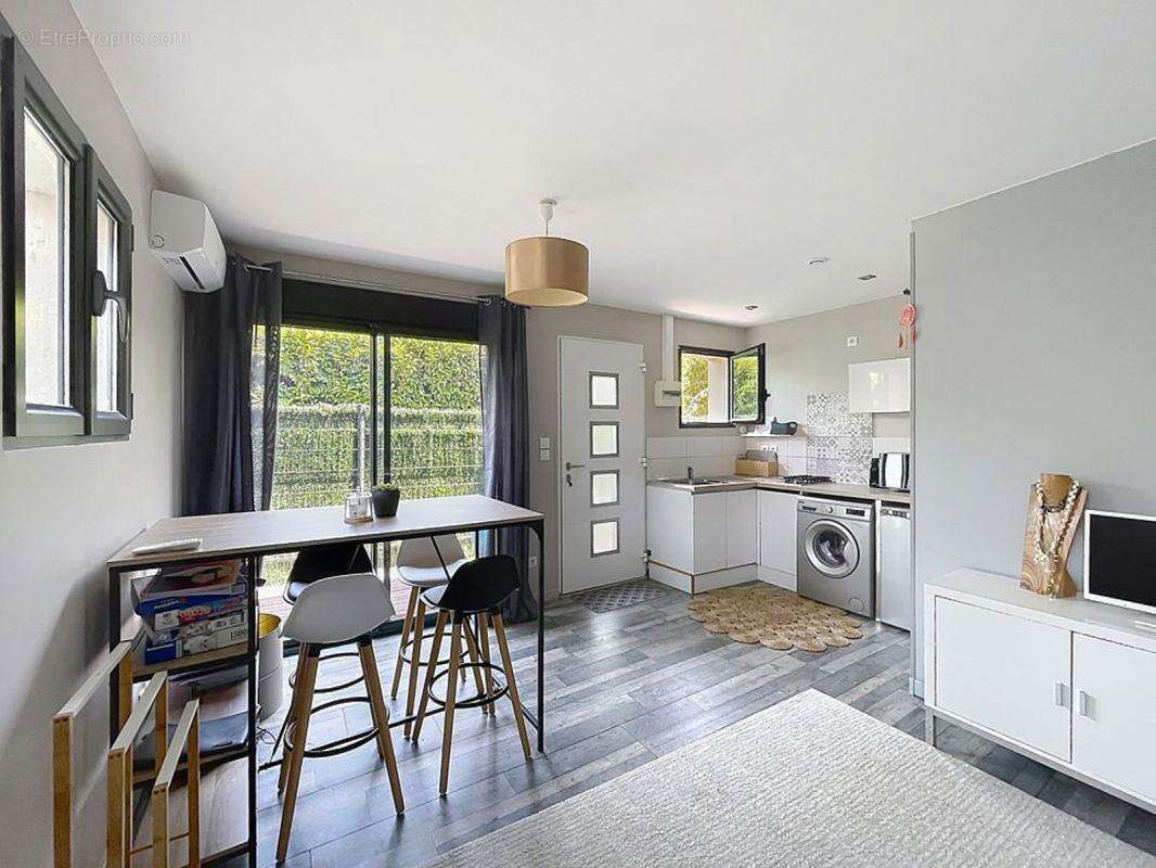 Pins-Justaret - Superbe maison T6 contemporaine avec jardin - photo 18