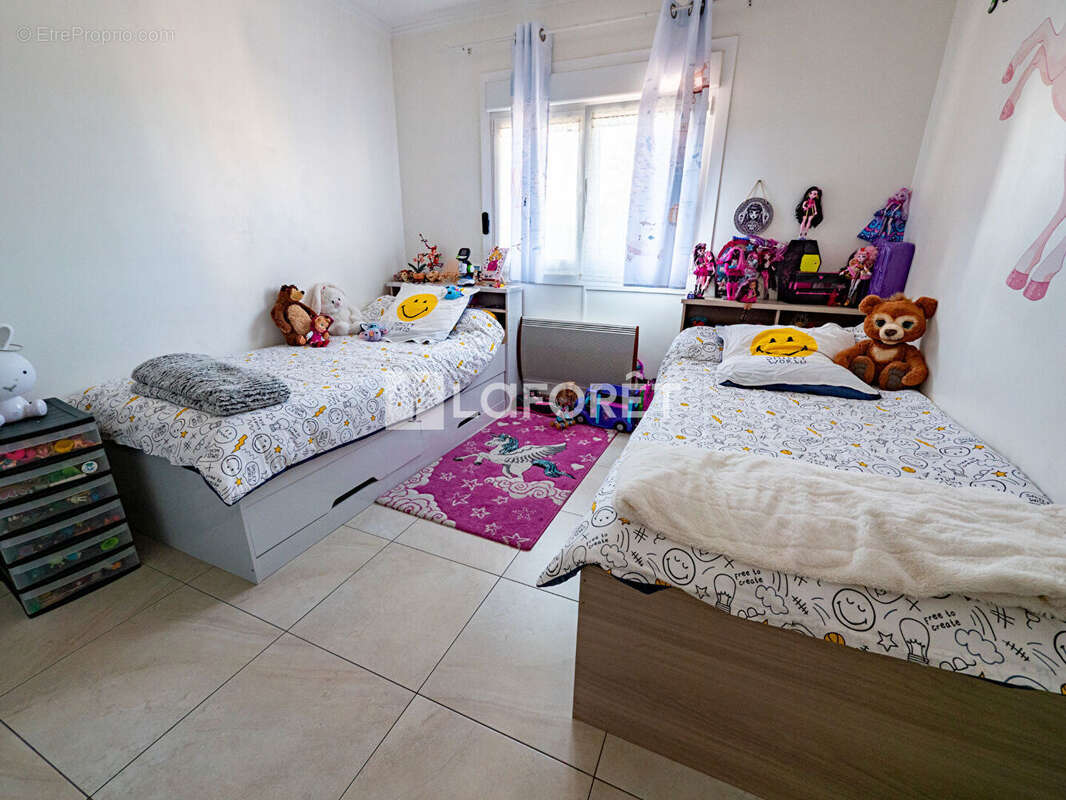 Maison à SAINT-GENIS-DES-FONTAINES