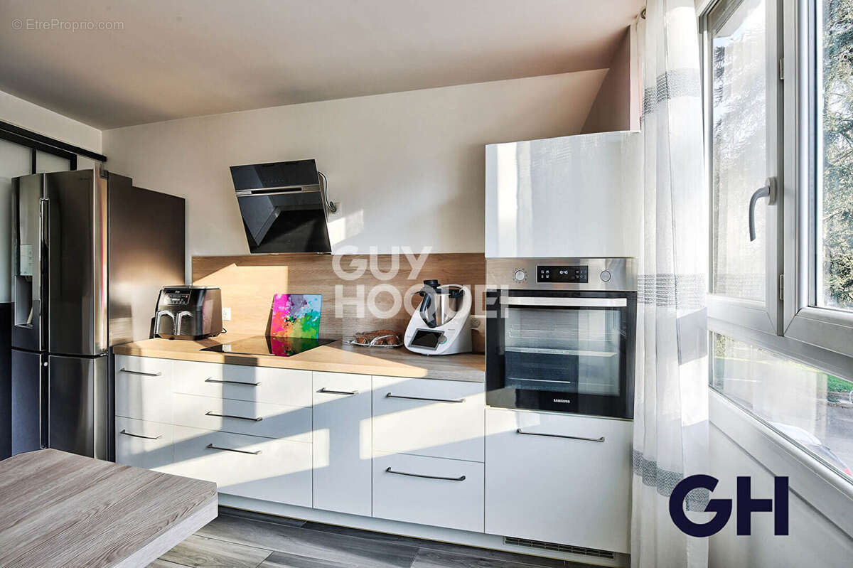 Appartement à BRON