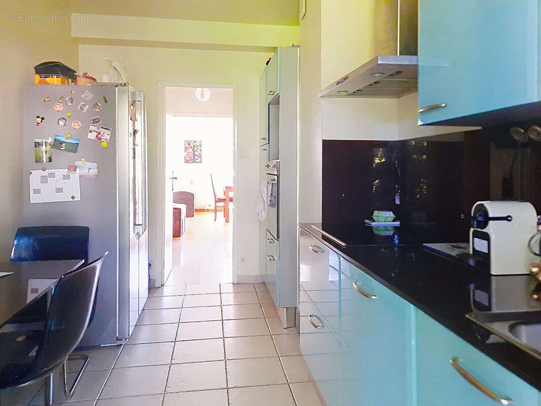 Appartement à MARSEILLE-12E