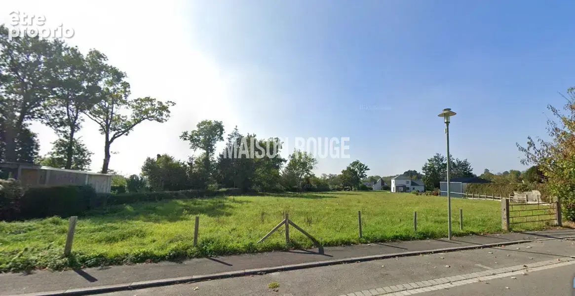 EXCLUSIVITE Terrain constructible de 3968 m² sur Chauvigné - photo 2