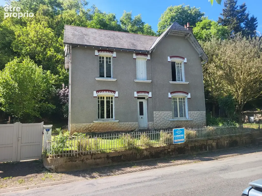 Maison à SAINT-LOUP-LAMAIRE