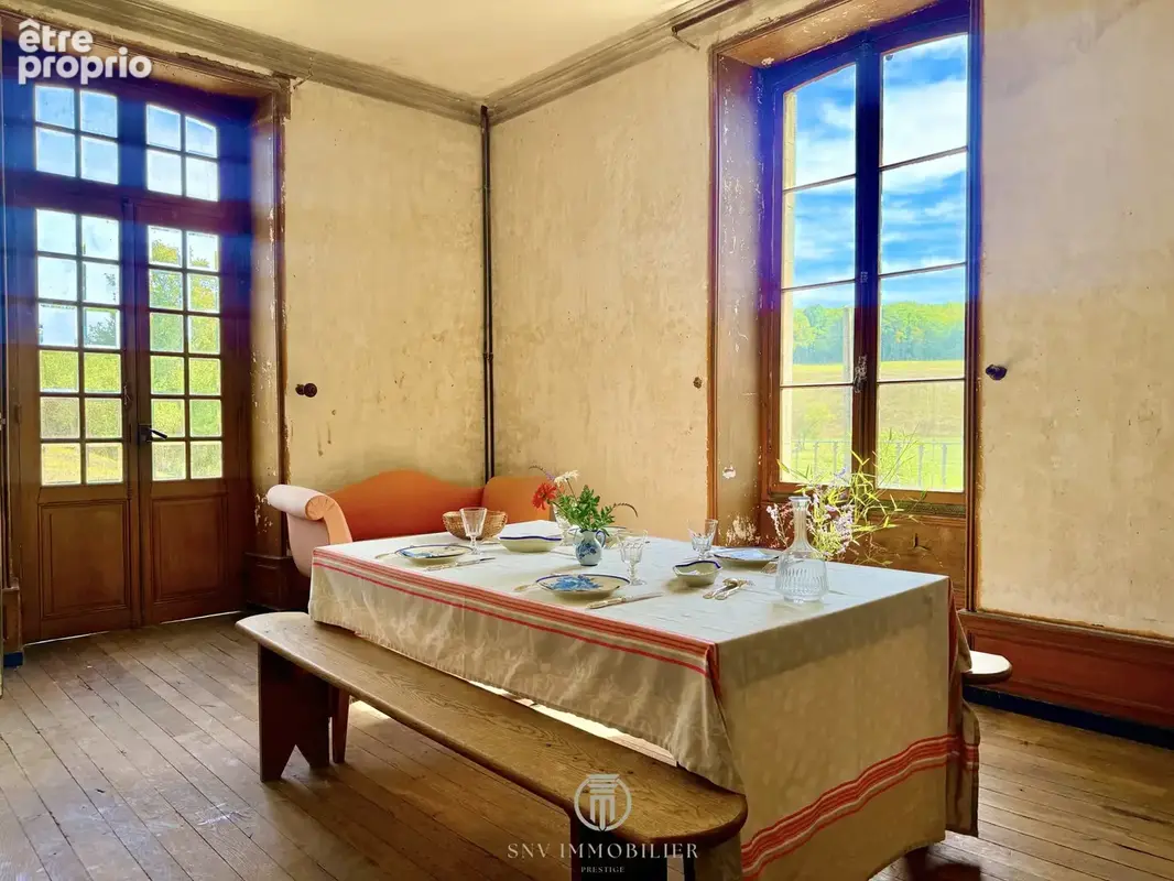 Propriété rare avec maison de maître, corps de fermé loué, tourelle et de nombreuses dépendances - photo 8