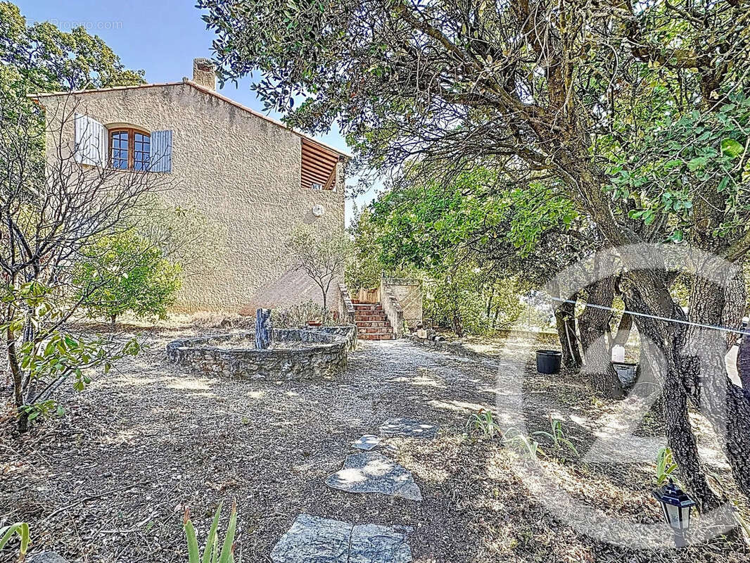 Maison à PUYLOUBIER