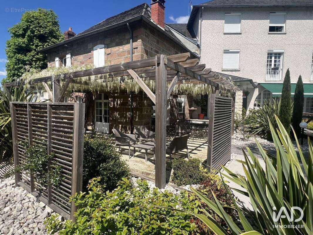 Photo 4 - Commerce à SAINT-VIANCE