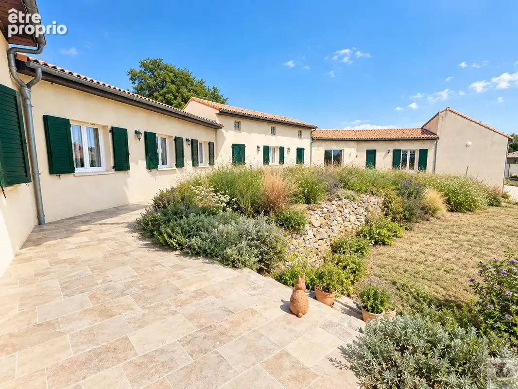 Maison à MOULEYDIER