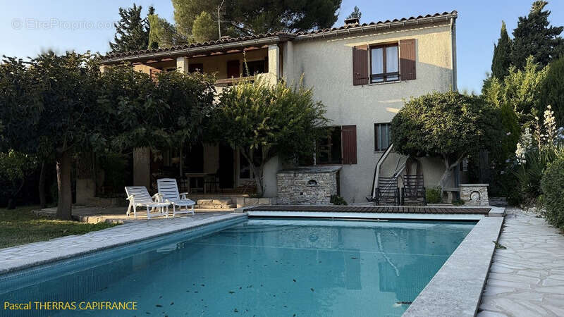 Maison à LES ANGLES